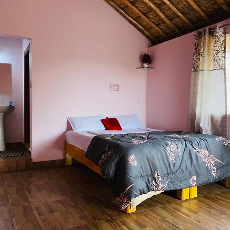 Prajwal Home Stay 亨比 外观 照片