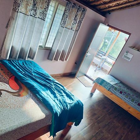 Prajwal Home Stay 亨比 外观 照片