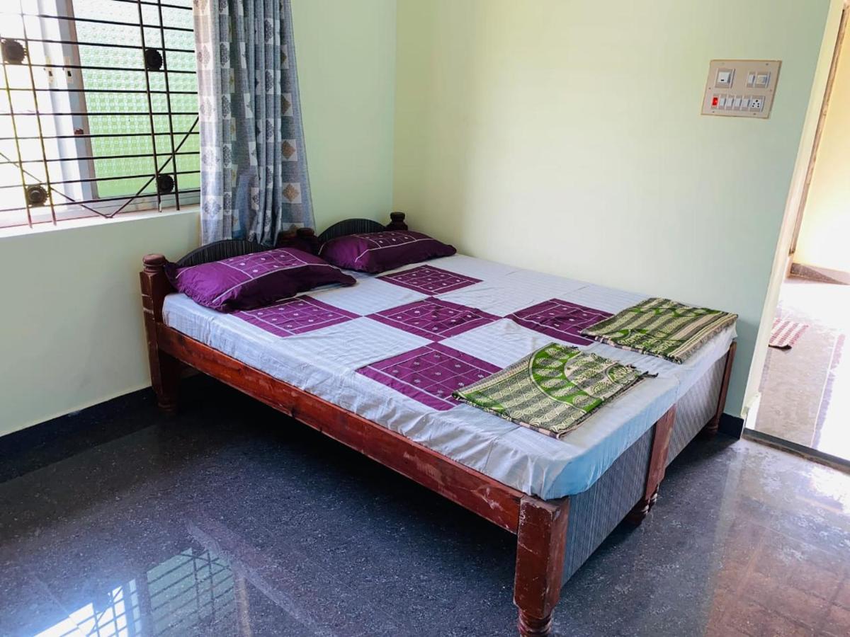 Prajwal Home Stay 亨比 客房 照片