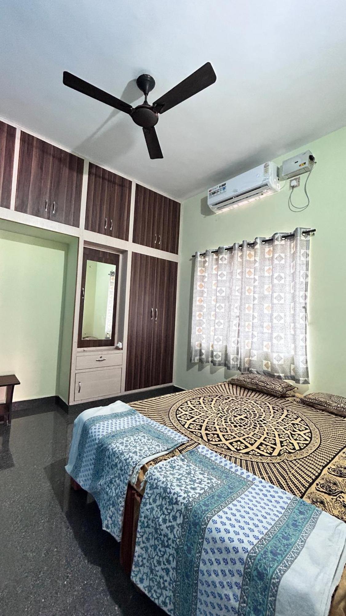 Prajwal Home Stay 亨比 客房 照片